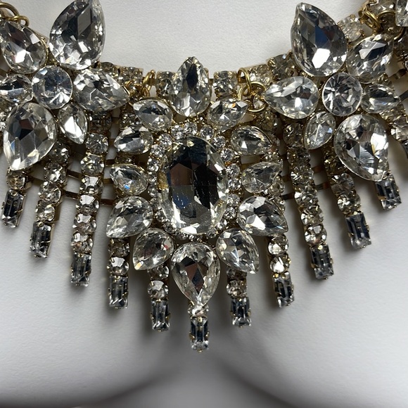 NWT Guess by Marciano Necklace - Picture 5 of 10